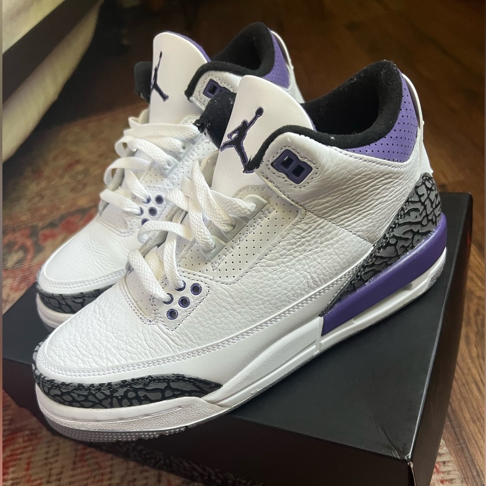 Jordan retro 3 dark iris